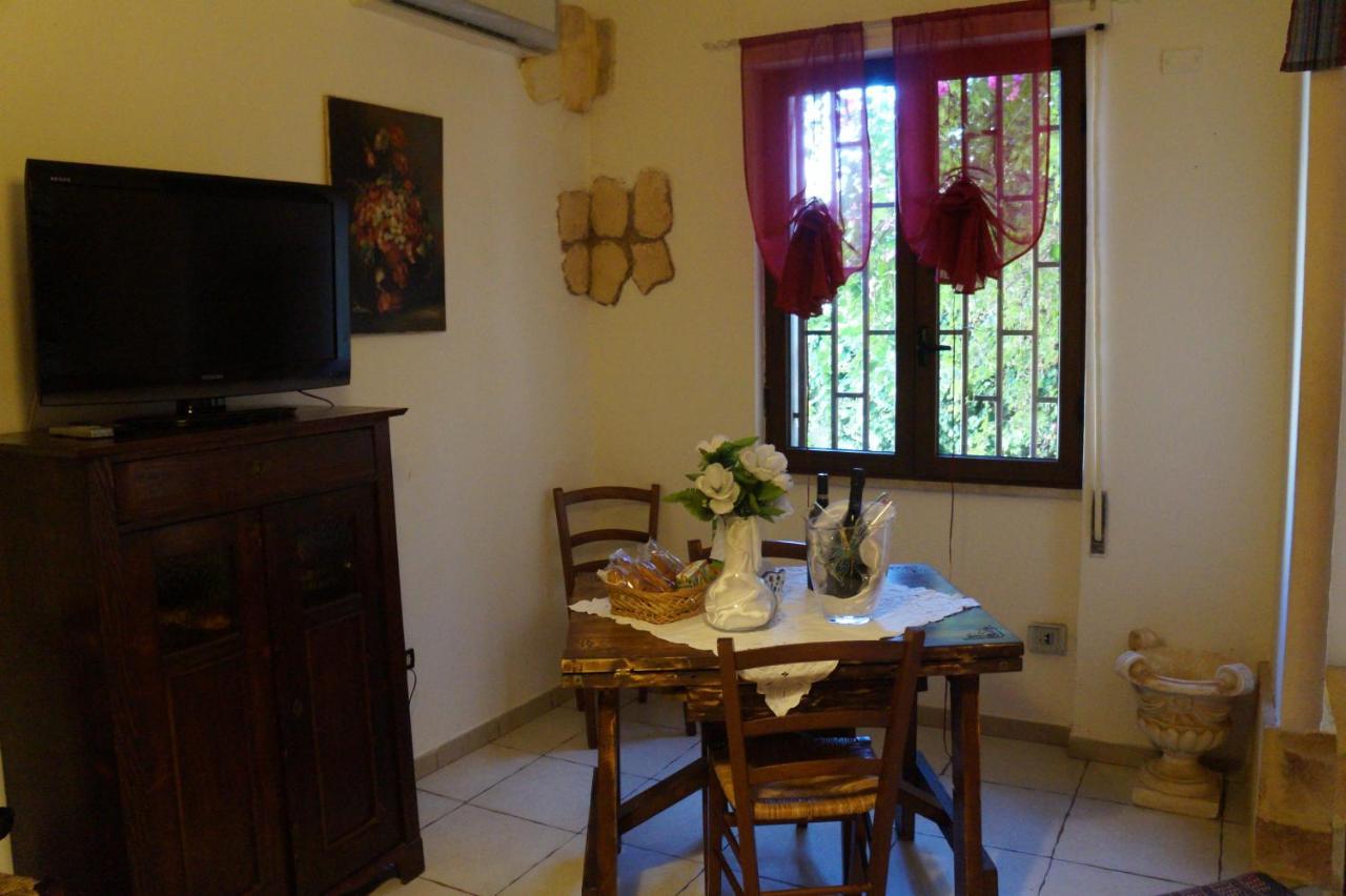 Antonella Home Brindisi Exterior photo